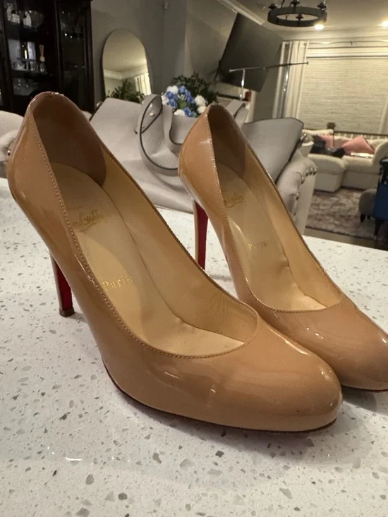 Christian Louboutin Nude Patent Leather Pumps with Red Soles - Picture 1 of 7